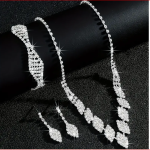 Elegantni set vjenčanog nakita s ogrlicom od blistavih listova cirkona,